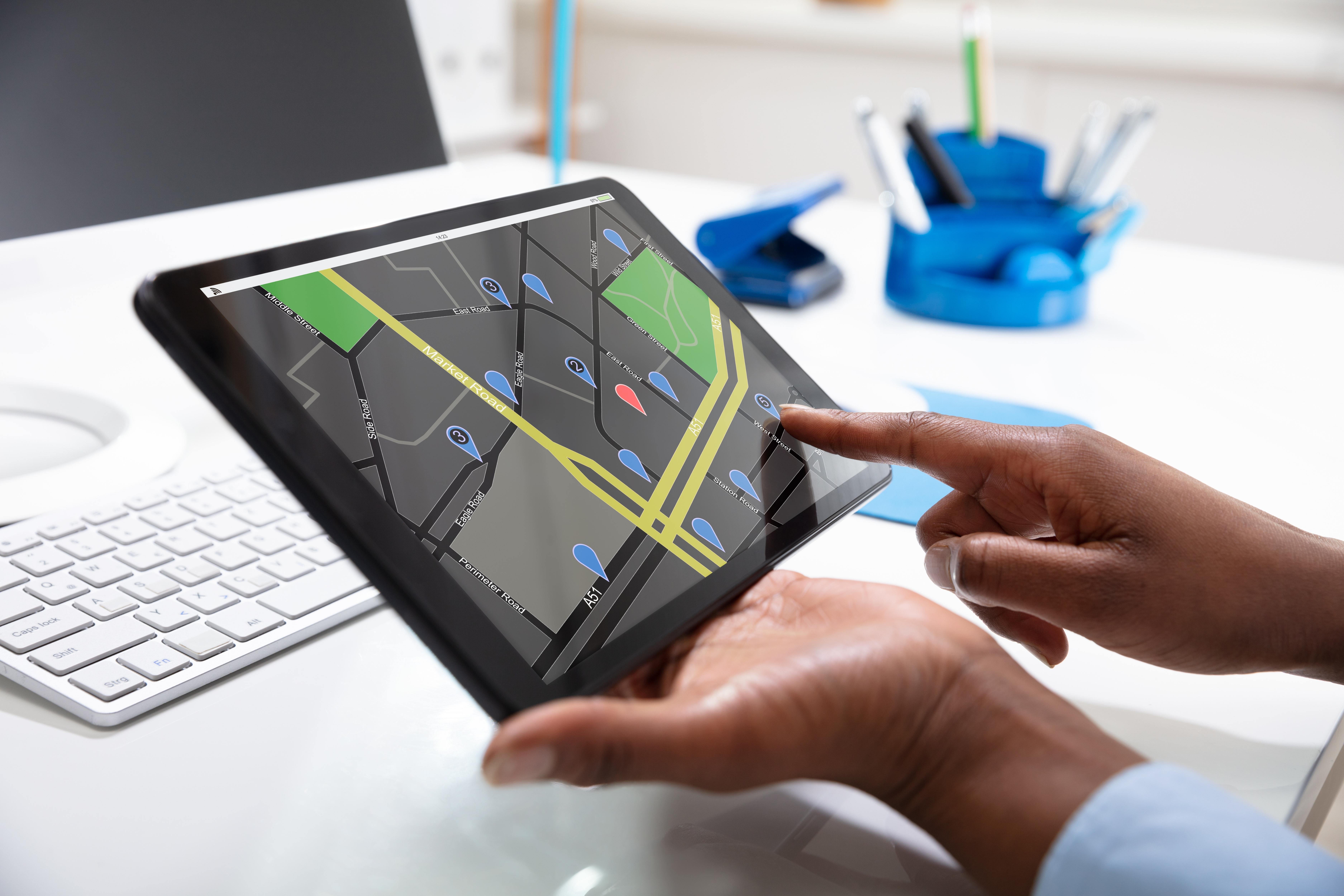 Advanced GPS Vehicle Tracking System in Dubai: Revolutionizing Fleet Management